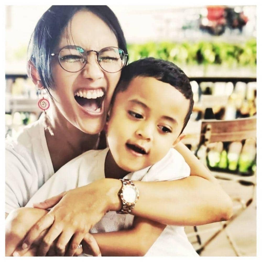 instagram.com/adaninanih