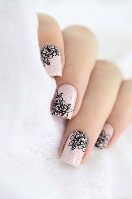 marinelovespolish.blogspot.com