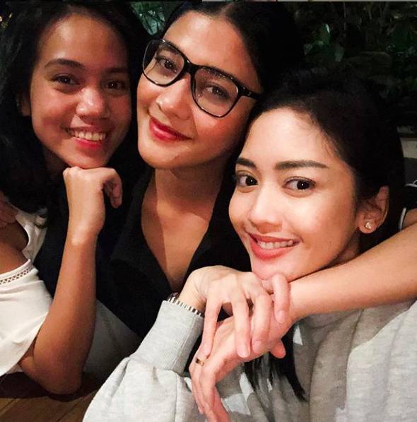instagram.com/ririndwiariyanti