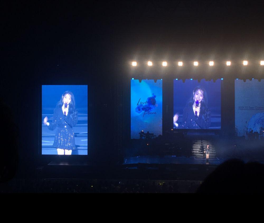 Bahagia & Banjir Air Mata, 5 Momen Tak Terlupakan Konser IU di Jakarta
