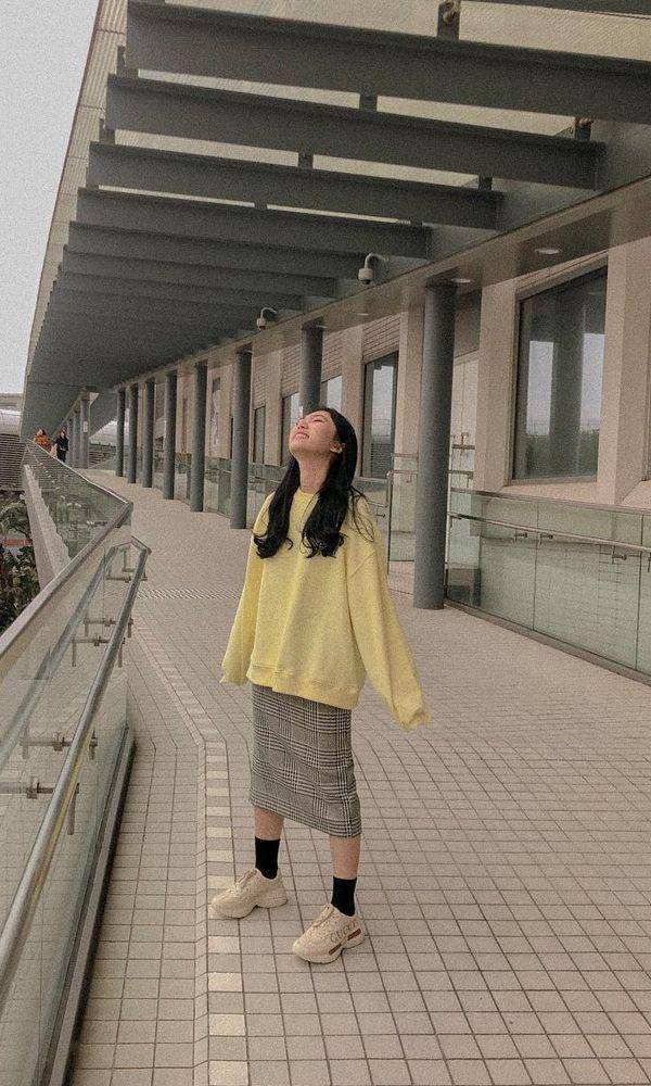 instagram.com/isyanasarasvati