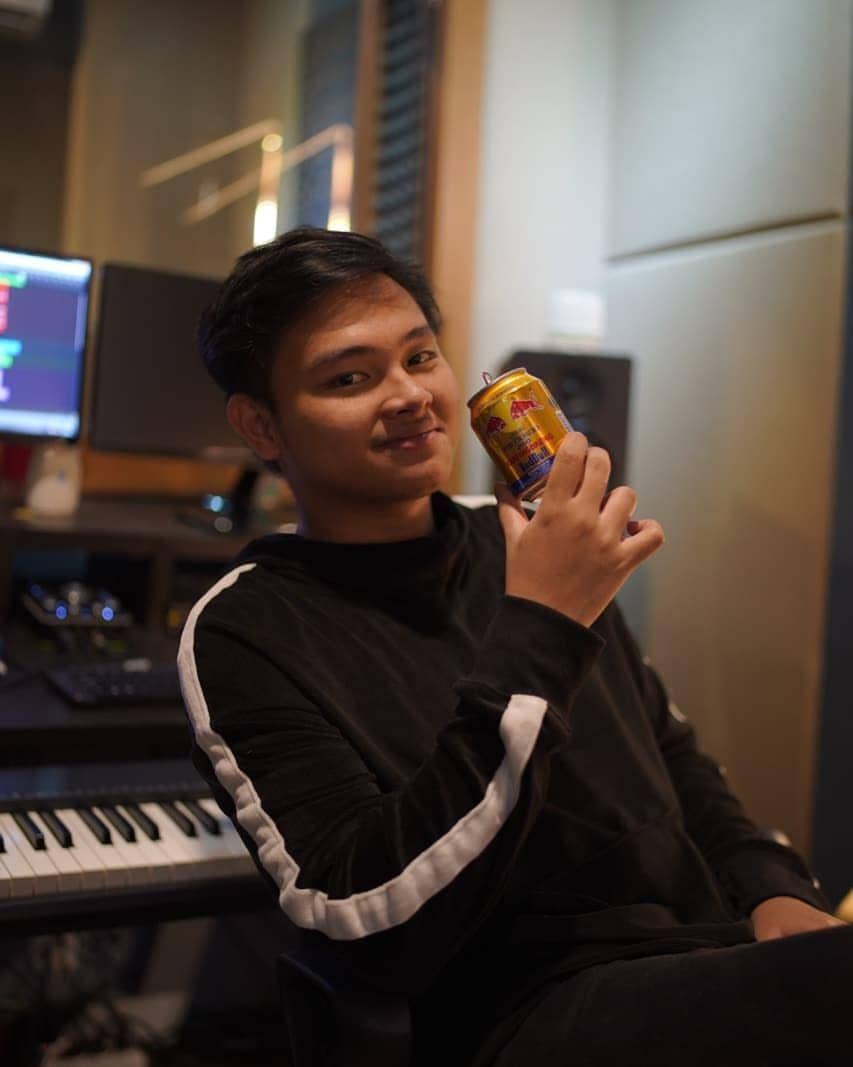 instagram.com/aldymldni