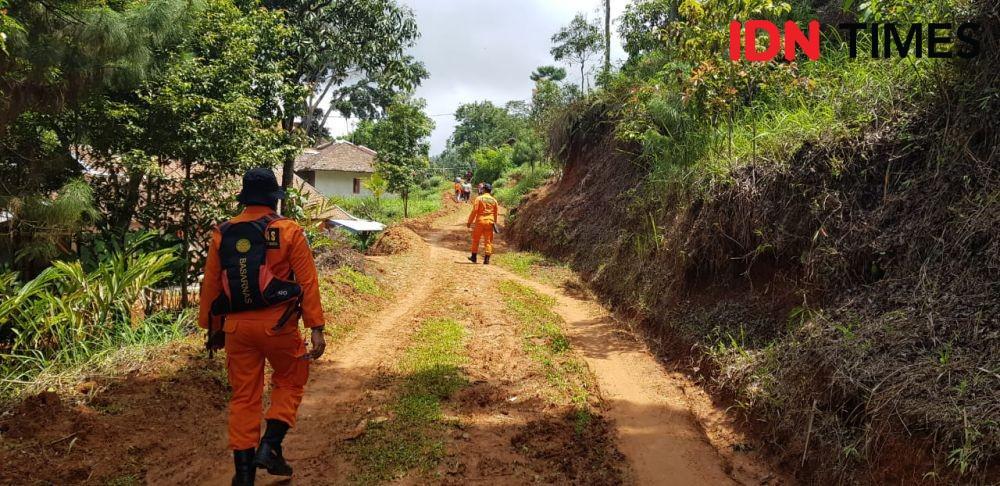 Pergi Cari Kayu Bakar, Seorang Remaja di Cianjur Hilang di Hutan