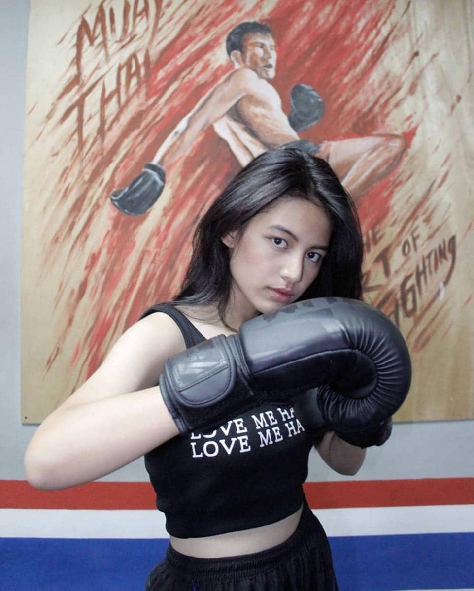 instagram.com/laniafira