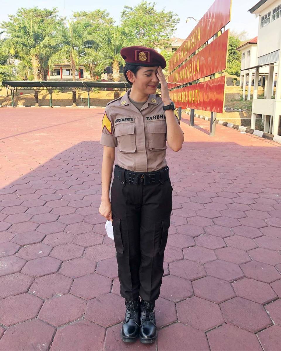 Instagram.com/laura_theux