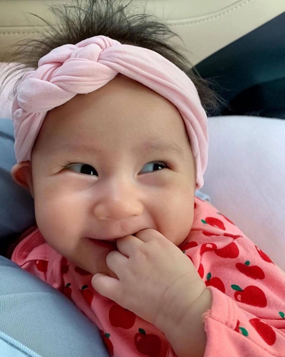 Instagram.com/kartikaputriworld