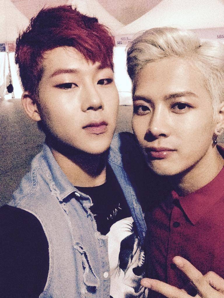 twitter.com/OfficialMonstaX