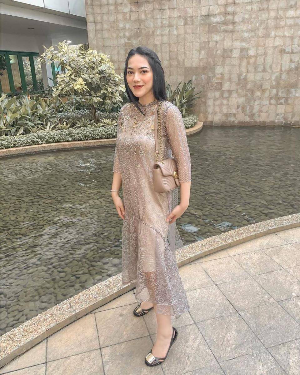instagram.com/nabilagardena