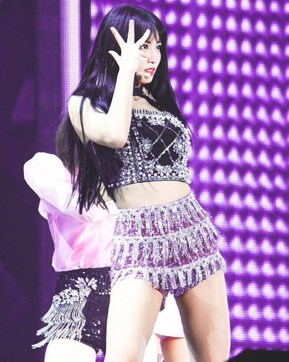 Instagram.com/momo.twice_