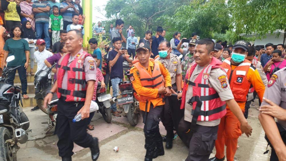 Jenazah Anto ditemukan setelah debit air Danau Linting dikurangi (Istimewa)