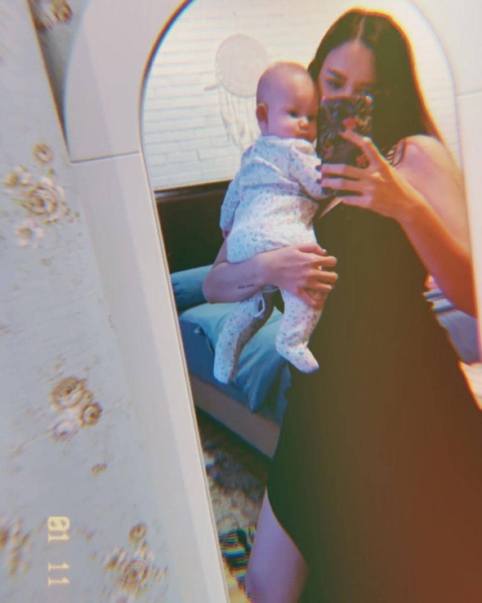 Instagram.com/aurakasih