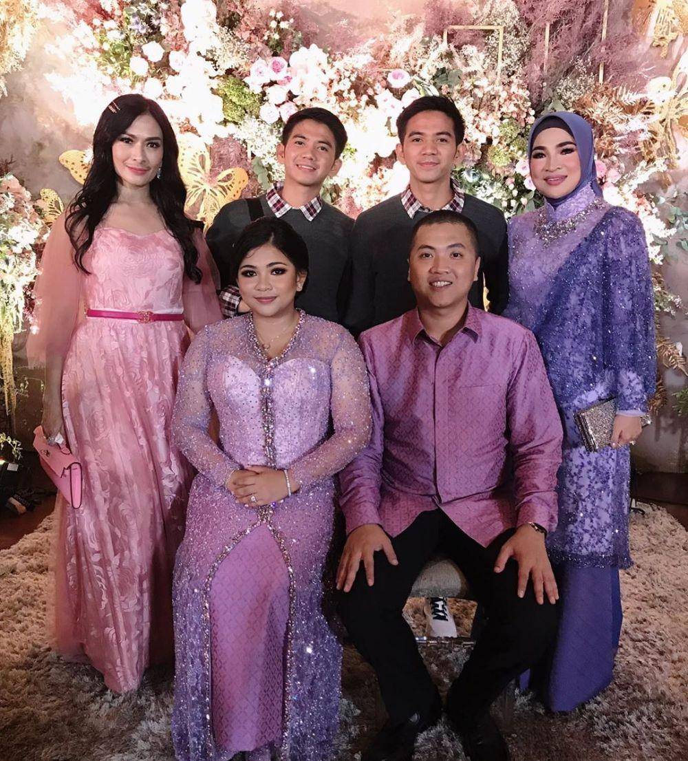 instagram.com/isdadahlia