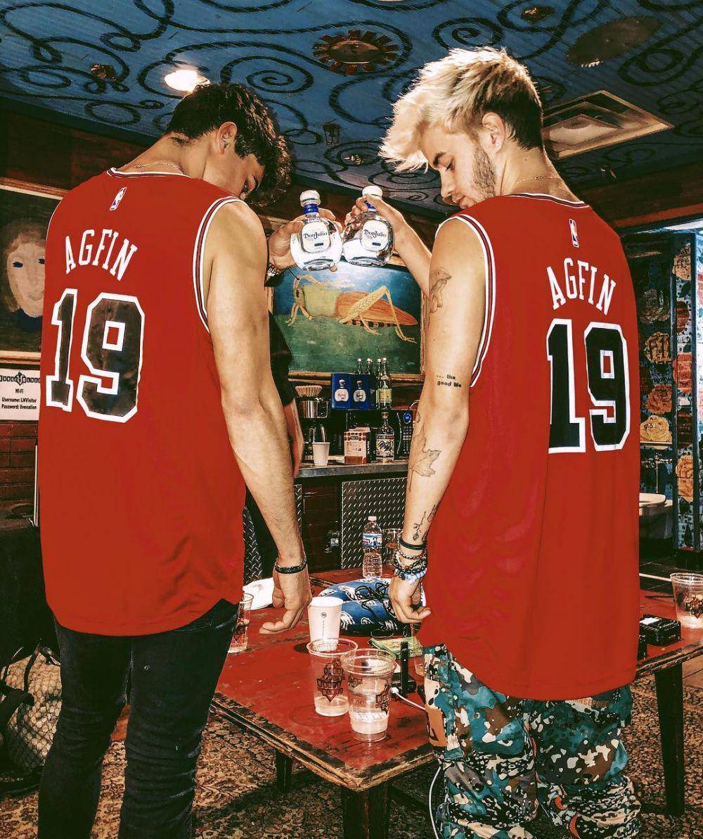 instagram.com/jackj
