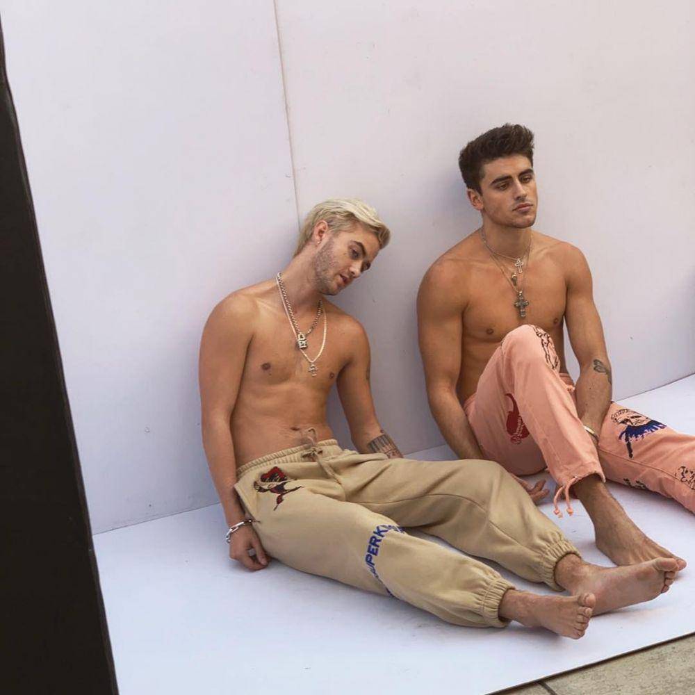 instagram.com/jackj