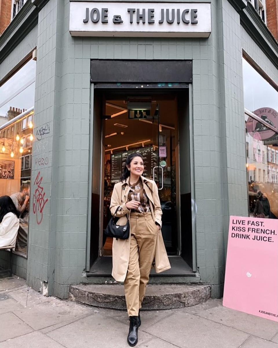 10 Gaya Nindy Ayunda yang Super Fashionable, Mama Stylish!
