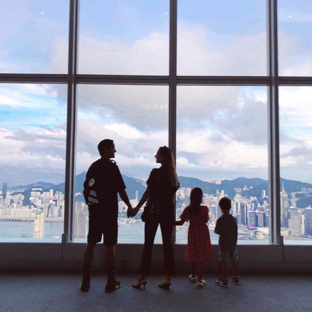 11 Momen Kompaknya Keluarga Irfan Bachdim, Family Goals!
