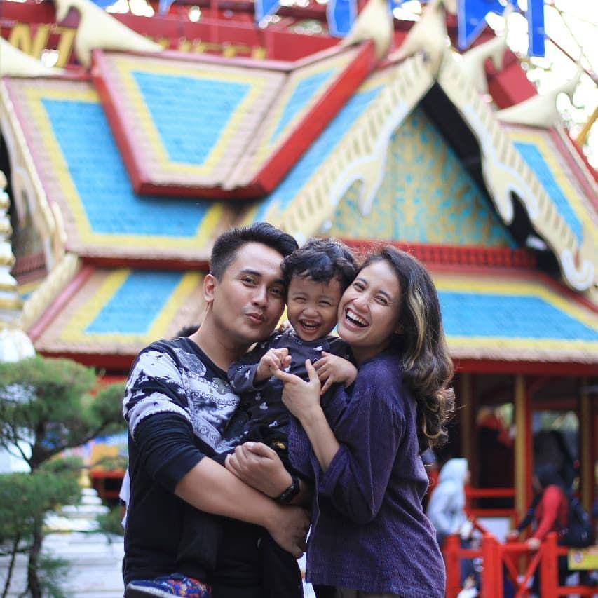 Instagram.com/vinacandrawati
