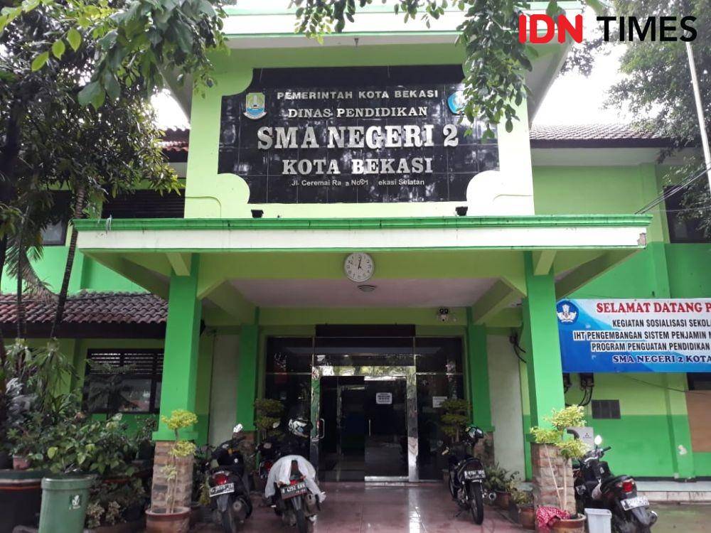 SMAN 2 Kota Bekasi turut terdampak banjir. (IDN Times/Fitang Budhi Adhitia)