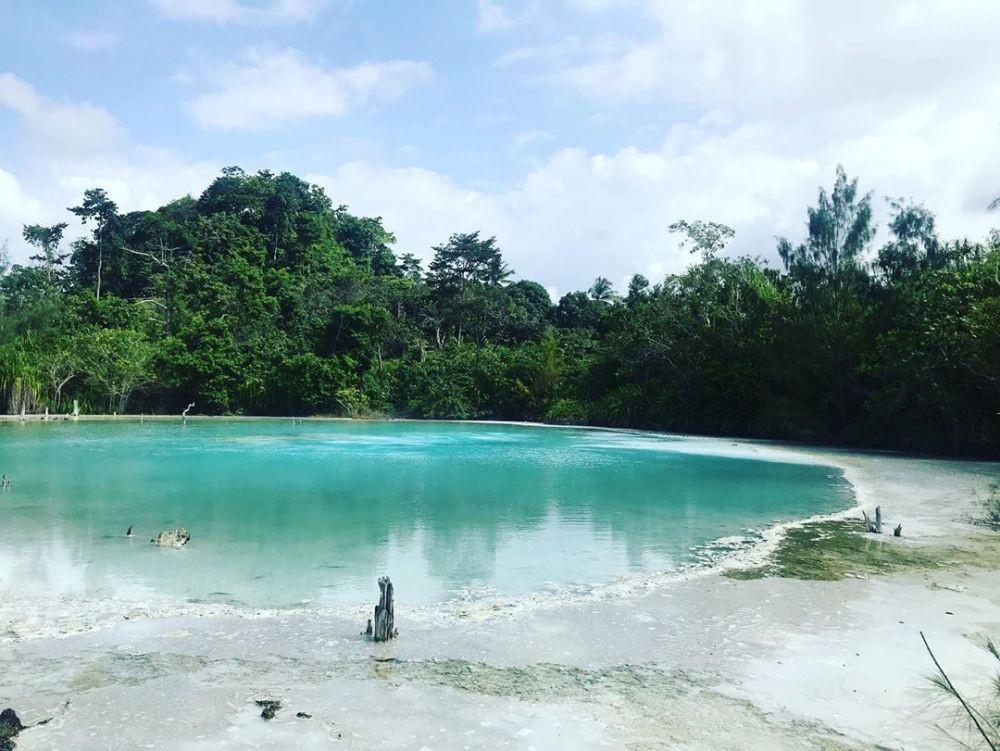 6 Kolam Air Panas di Cipanas Garut Terpopuler