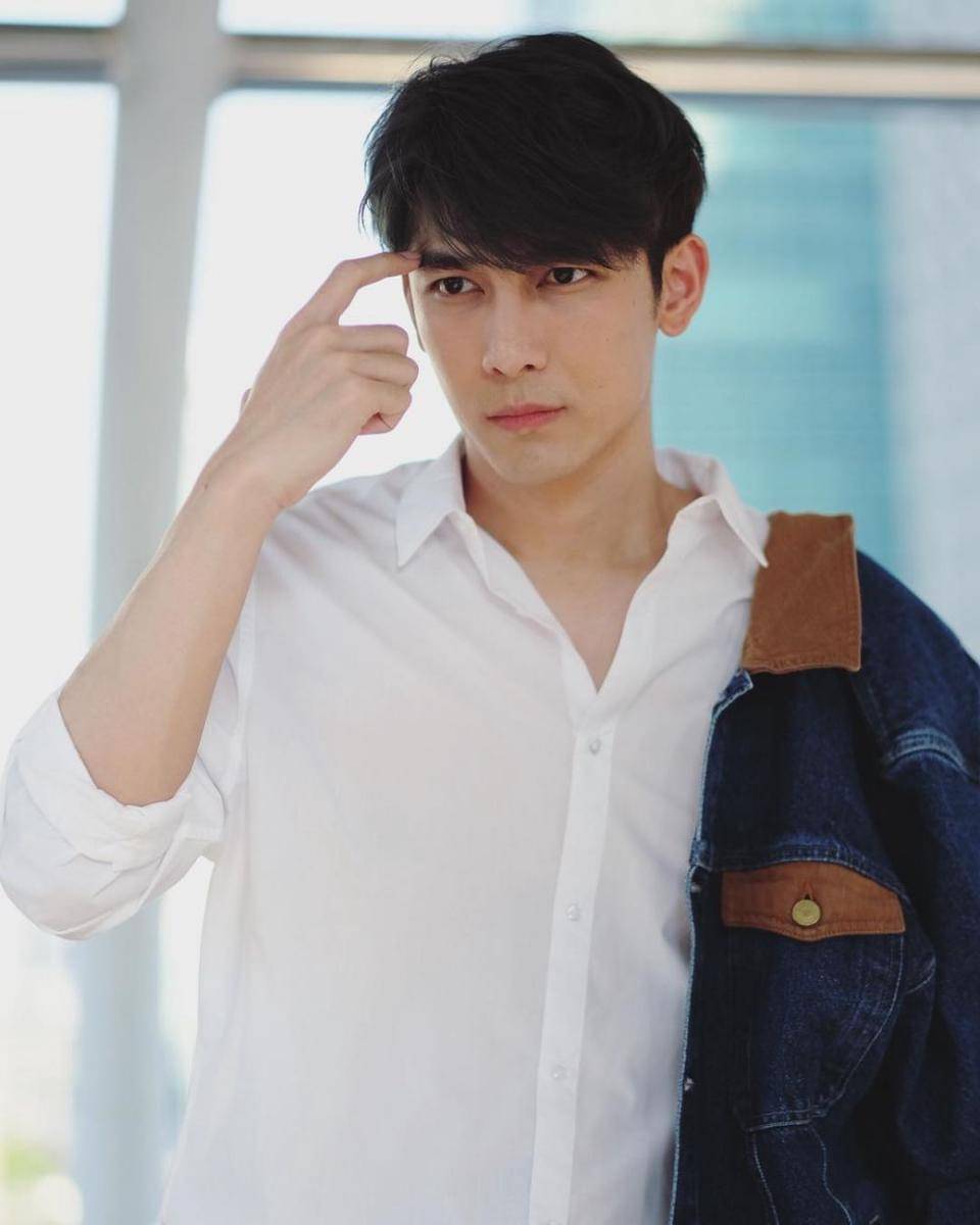 Instagram.com/mewsuppasit