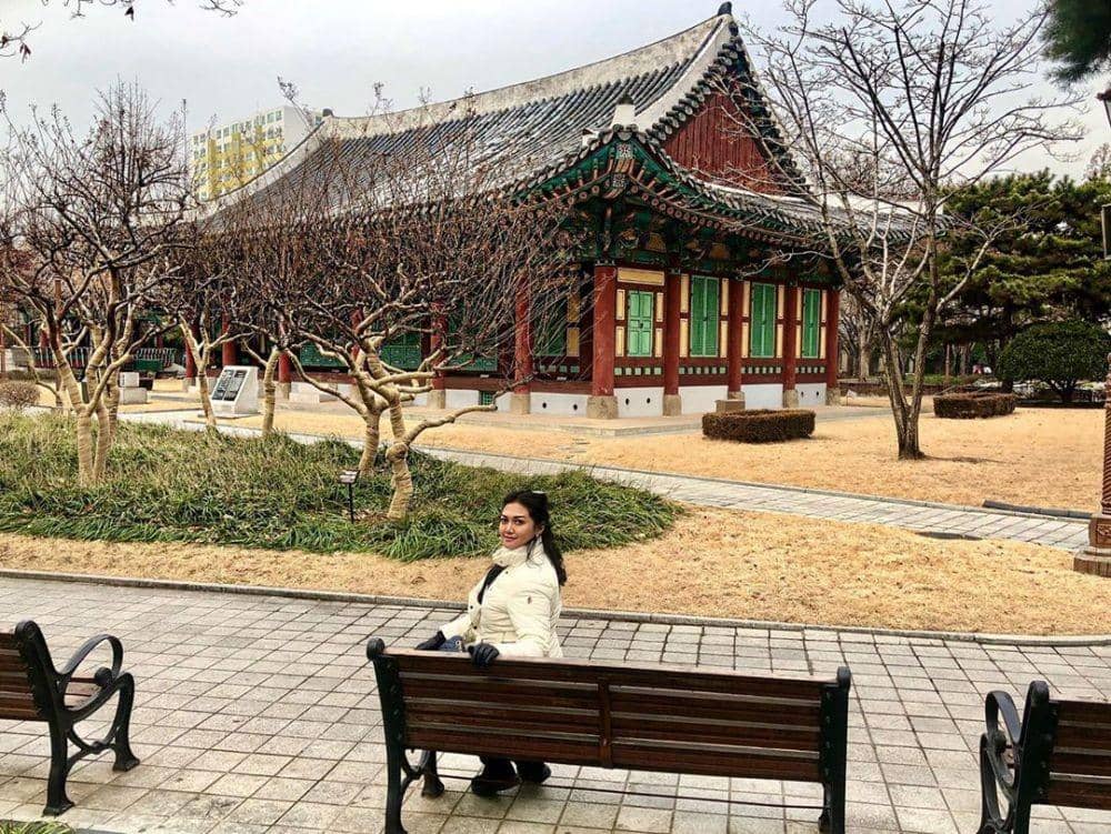 instagram.com/bellasaphiraofficial