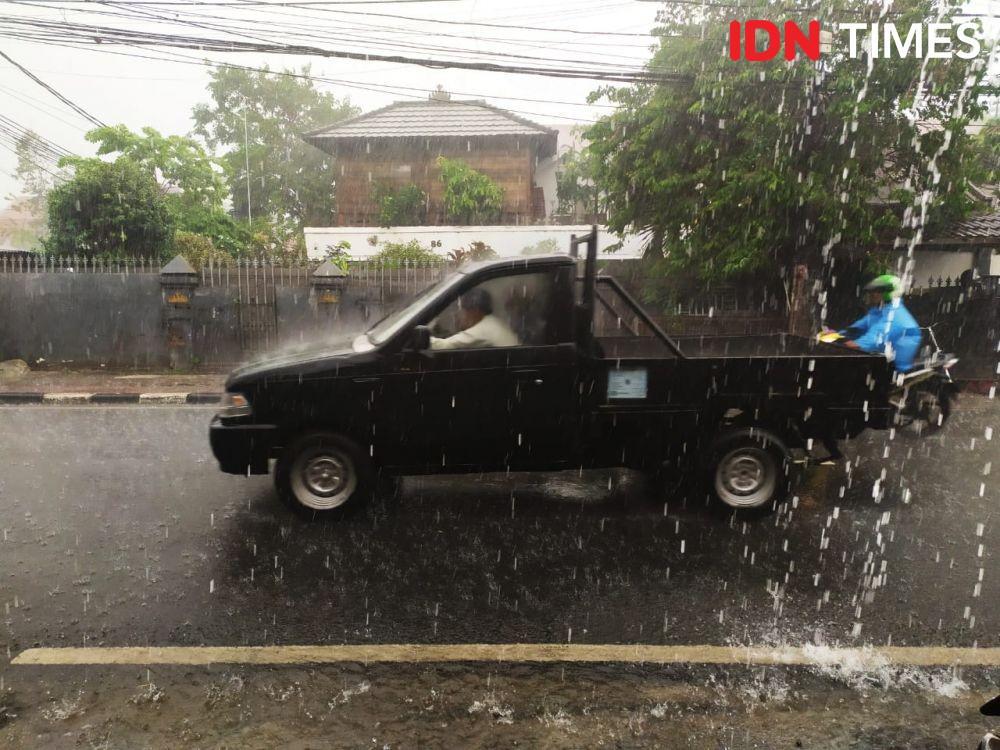 Pintu Air Pasar Ikan Siaga 2, Sembilan Wilayah Waspada Banjir Rob