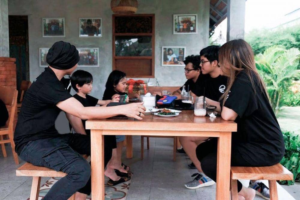 instagram.com/winatalia