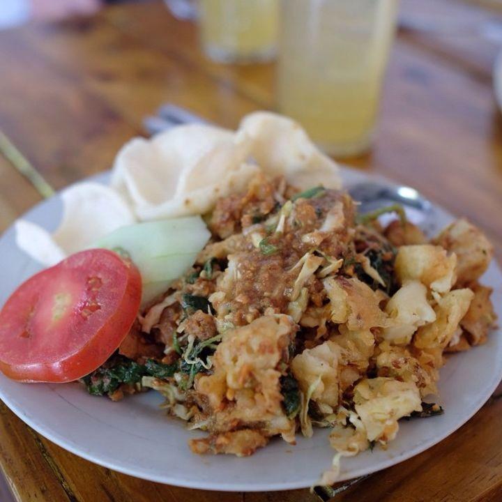 8 Tempat Makan Lotek Enak di Yogyakarta, Sehat dan Bikin Nagih!