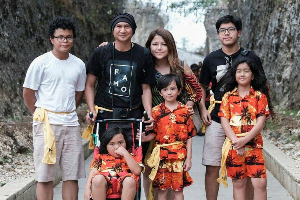 10 Potret Manis Liburan Keluarga Anji di Bali, Kumpul Bareng Leticia!