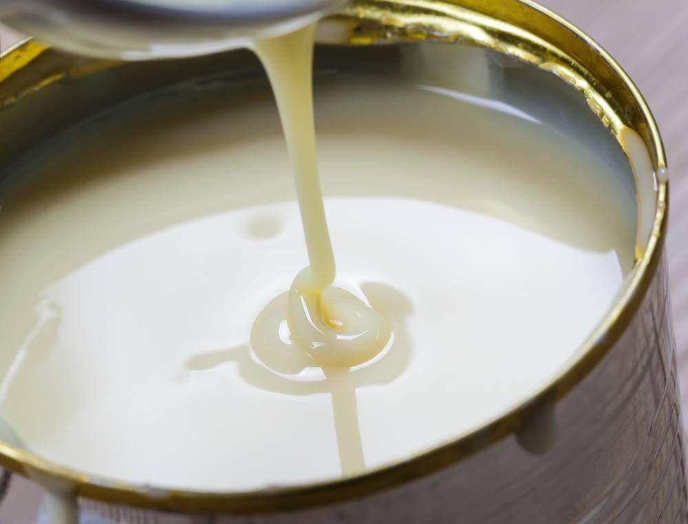 Ternyata, Ini Lho Beda Susu Kental Manis dan Krimer Kental Manis!