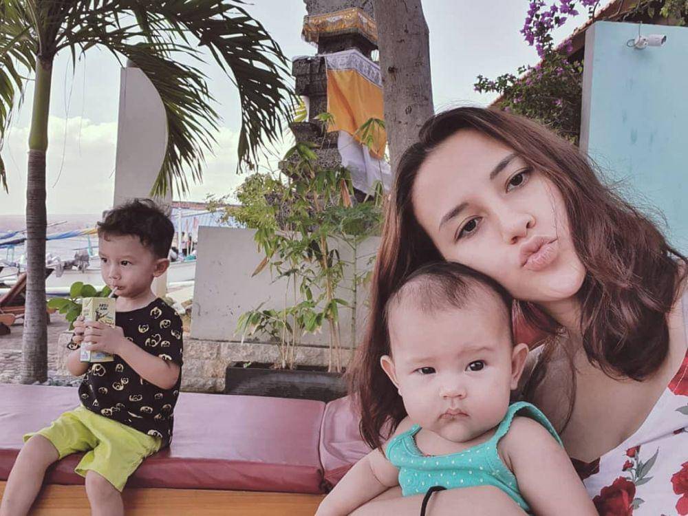 Instagram.com/dahliachr