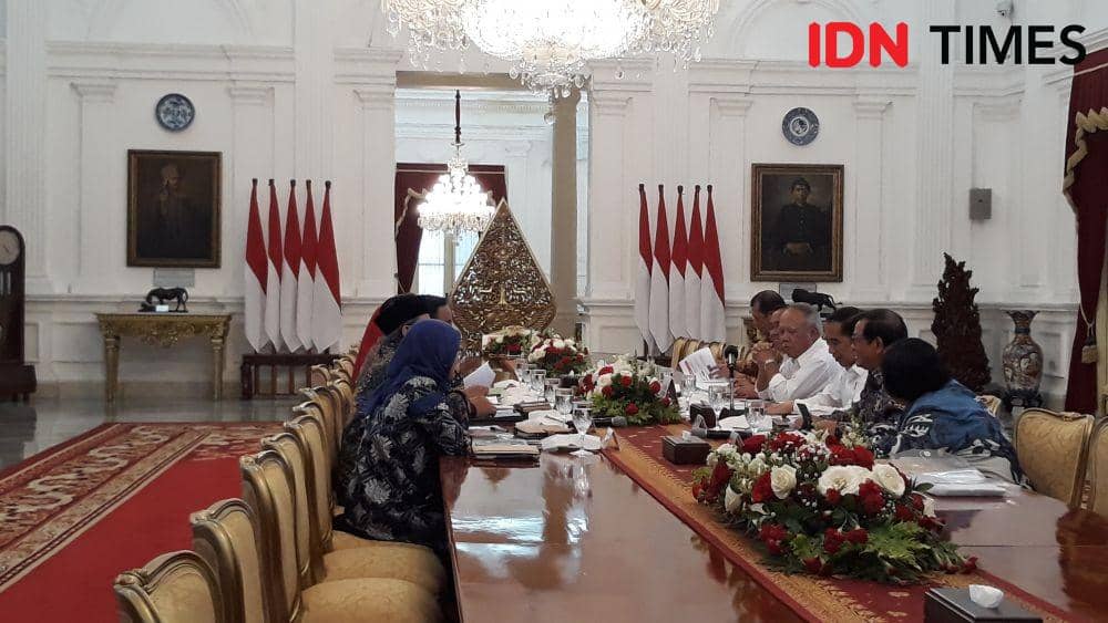 Rapat terbatas di Istana Merdeka, Jakarta Pusat, Rabu 8 Januari 2020 (IDN Times/Teatrika Handiko Putri)