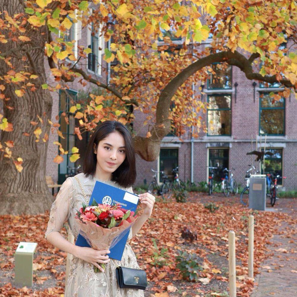 instagram.com/bellindap