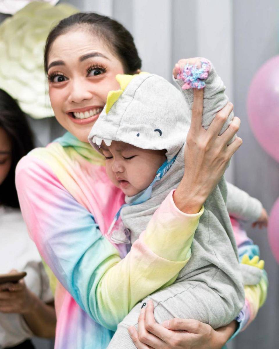 Instagram.com/ririndwiariyanti