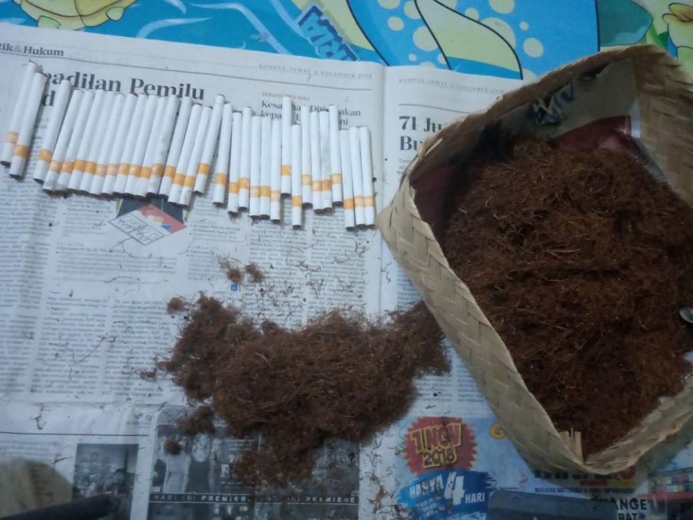 Harga Rokok Naik, Penjual Tingwe Berharap Peminat Bertambah