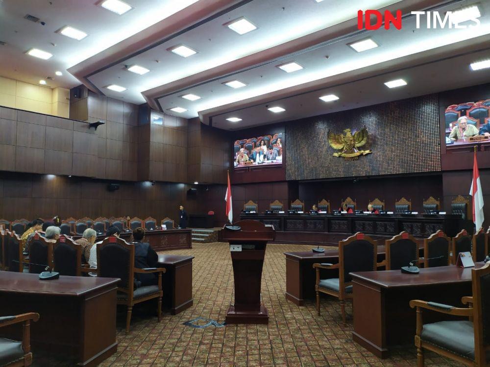 Diuji Formil, Pengesahan UU KPK Baru Disebut Bagai Panggung Sandiwara