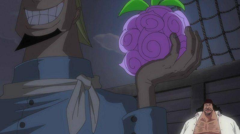 Thatch (kiri) memegang Yami Yami no Mi. (Dok. Toei Animation/One Piece)