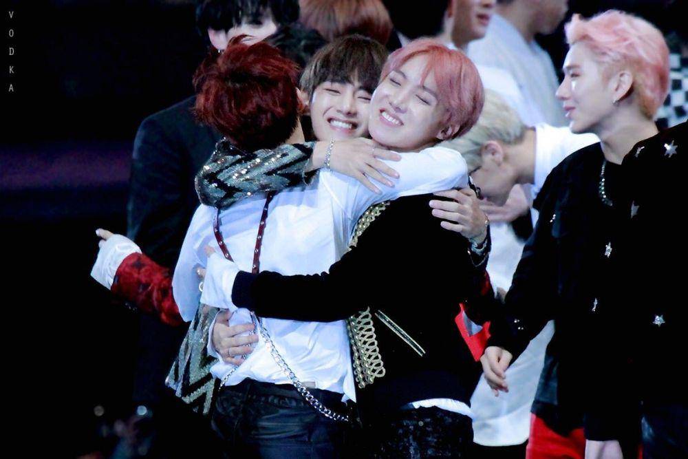 twitter.com/taehyungpic