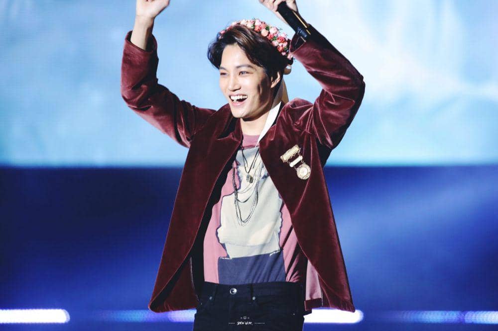 14 Potret Kai EXO dengan Lesung Pipi Tersembunyi, Kini Genap 26 Tahun!