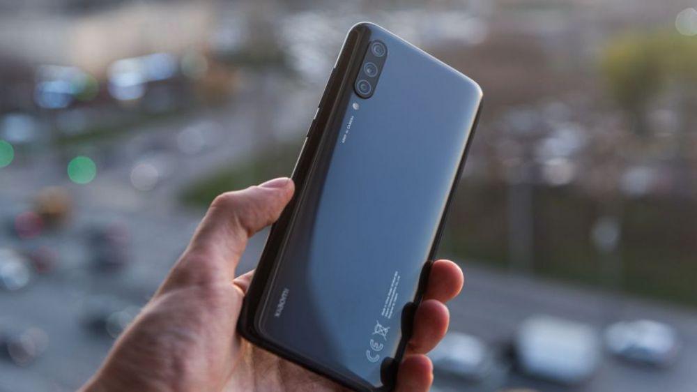 5 HP Tangguh untuk Alternatif Samsung Galaxy A51, Lebih Murah!