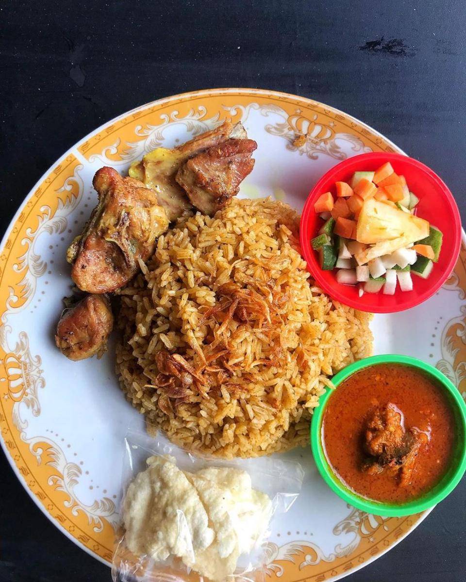 instagram.com/kebuli_hanna