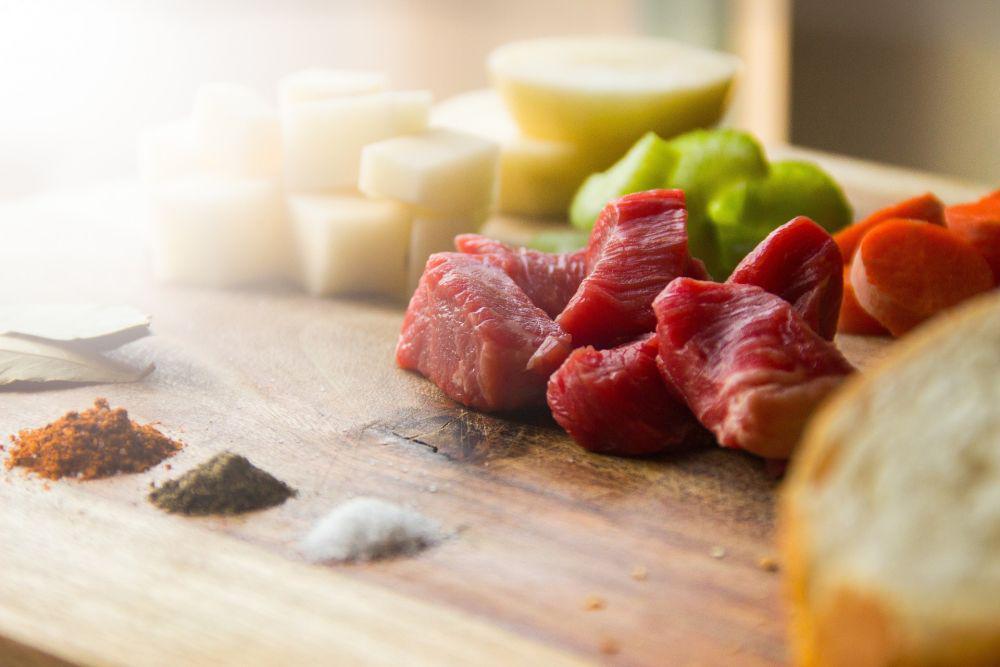 5 Bahan Alami Ini Mampu Mengempukkan Daging Secara Ajaib!