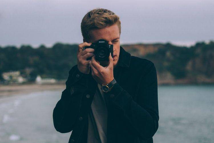 unsplash.com/@lukeporter