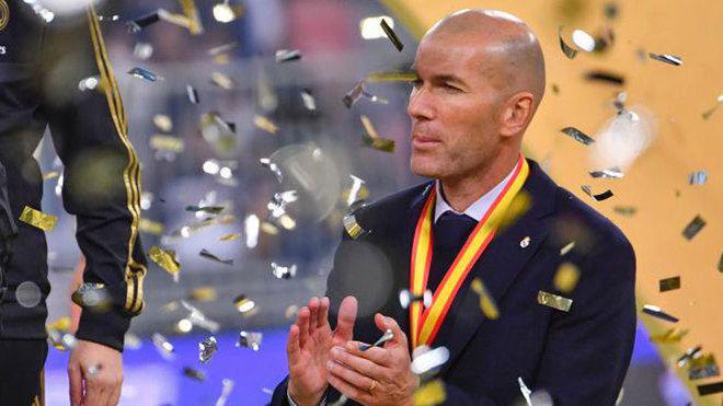 Luar Biasa! Zinedine Zidane Tak Terkalahkan di Sembilan Laga Final