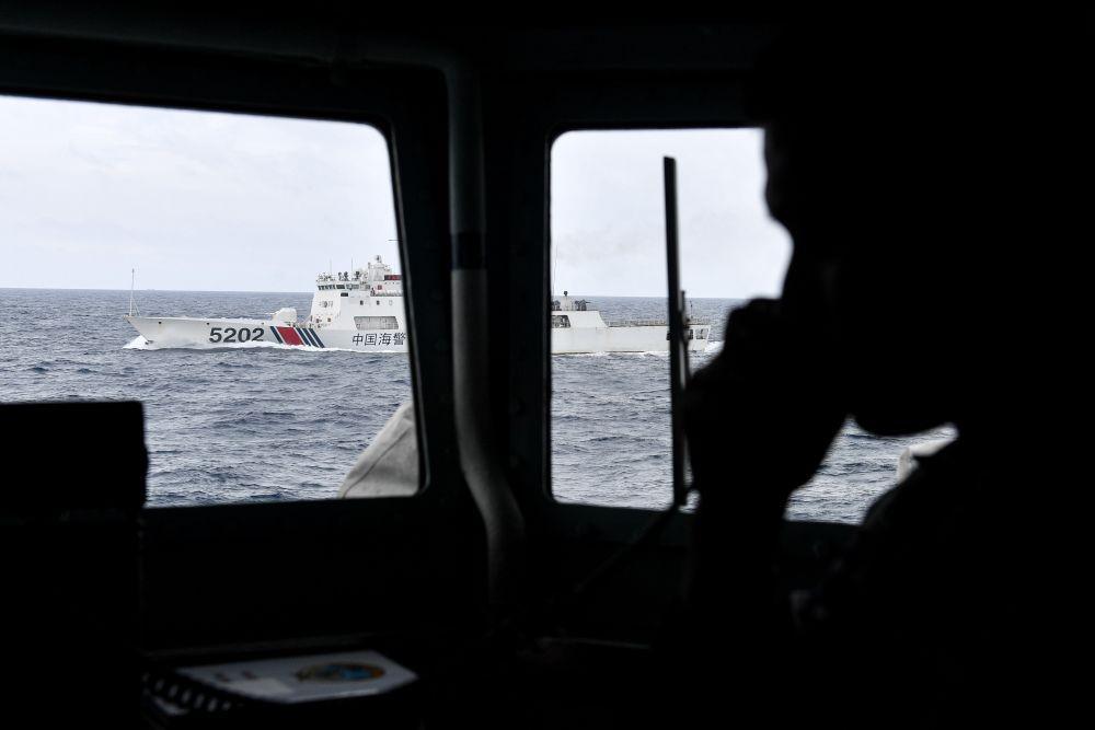 Kemlu Buka Suara soal Kapal China Melintasi Laut Natuna