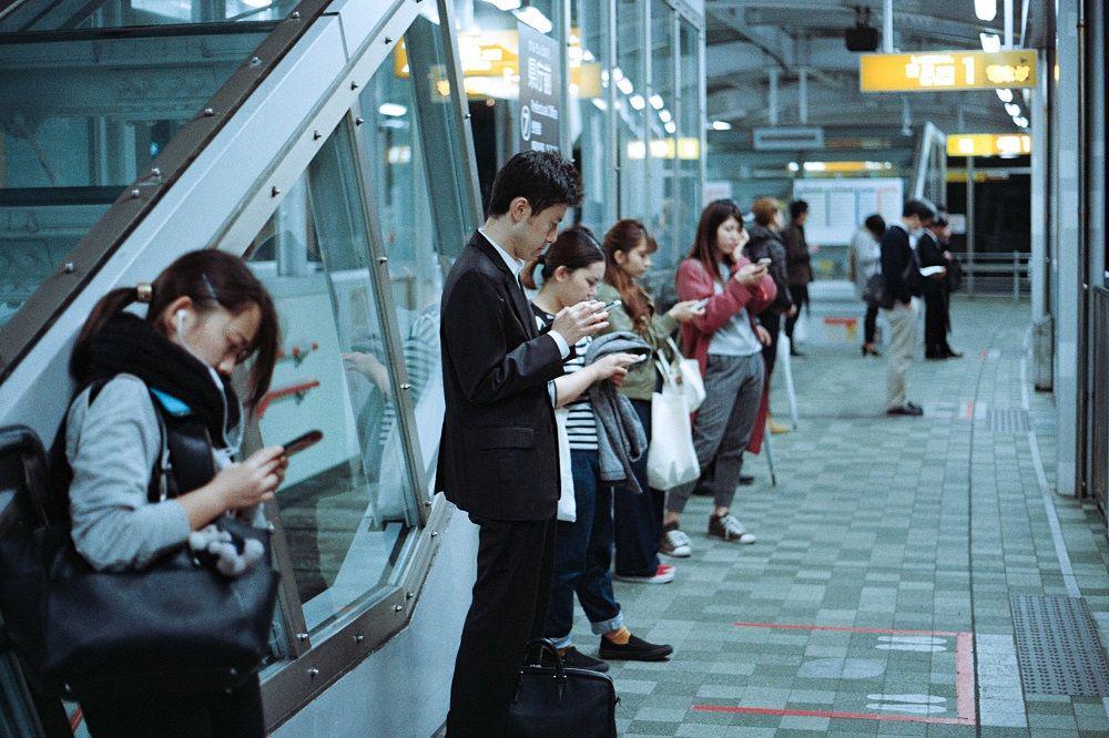 5 Kesalahan yang Sering Orang Lakukan Saat Menggunakan Smartphone