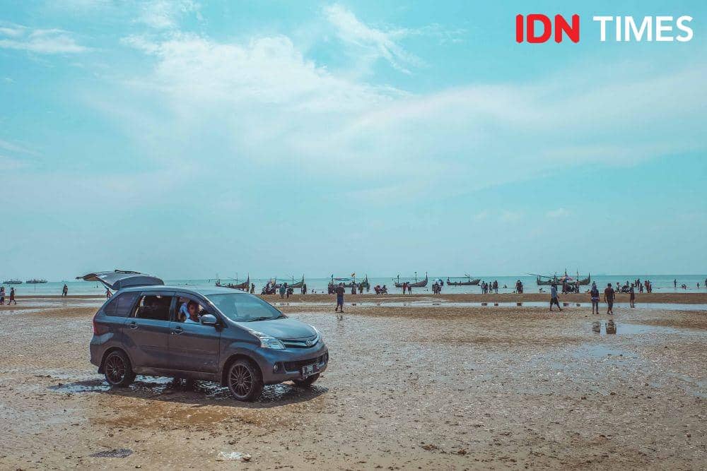Suasana Pantai Wisata Camplong, Sampang, Madura. (IDN Times/Reza Iqbal)