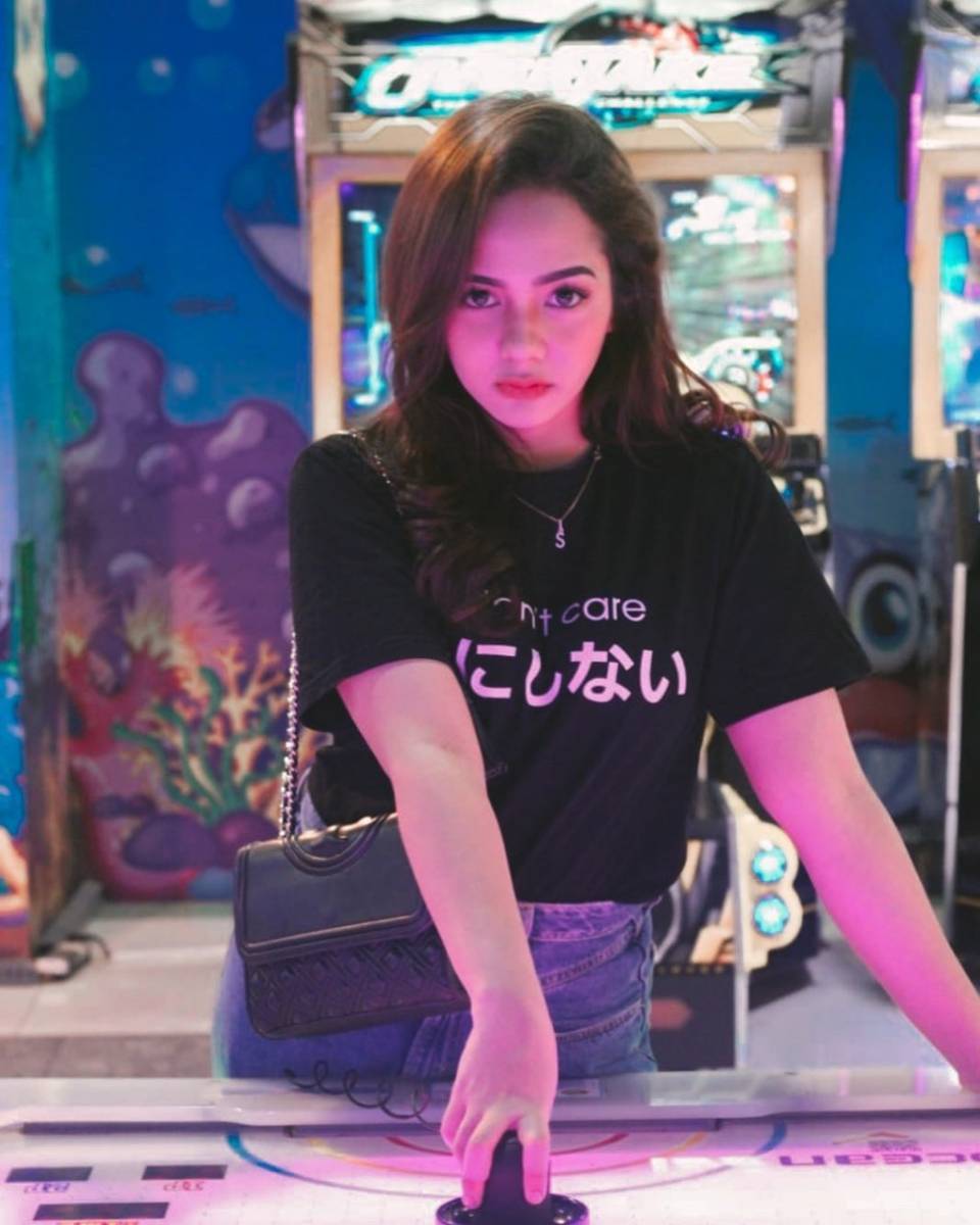 Instagram.com/sabrindh