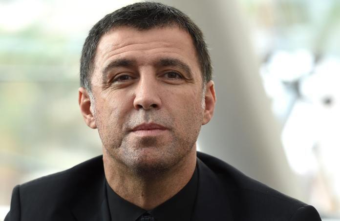 Dimusuhi Erdogan dan Diusir dari Turki, Hakan Sukur Jadi Sopir Uber