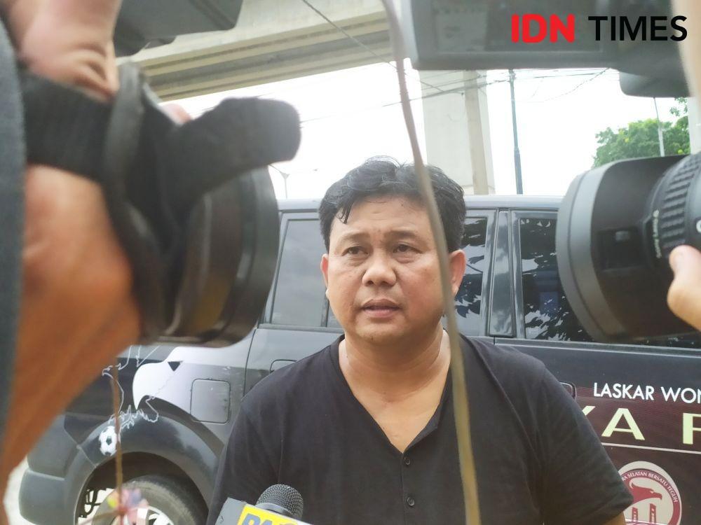 Pelatih Sriwijaya FC Budiarjo Thalib Pantau Kondisi Markas Wong Kito